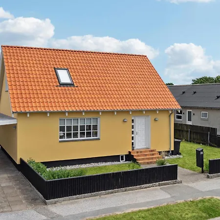 Gorgeous In With Wifi Holiday home